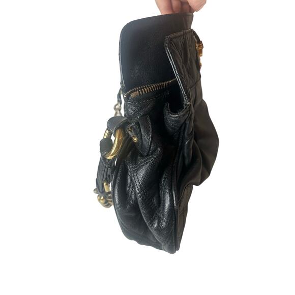Marc Jacobs Stam Silvana Black Quilted Gold Hardware Leather Shoulder Bag - Picture 12 of 12